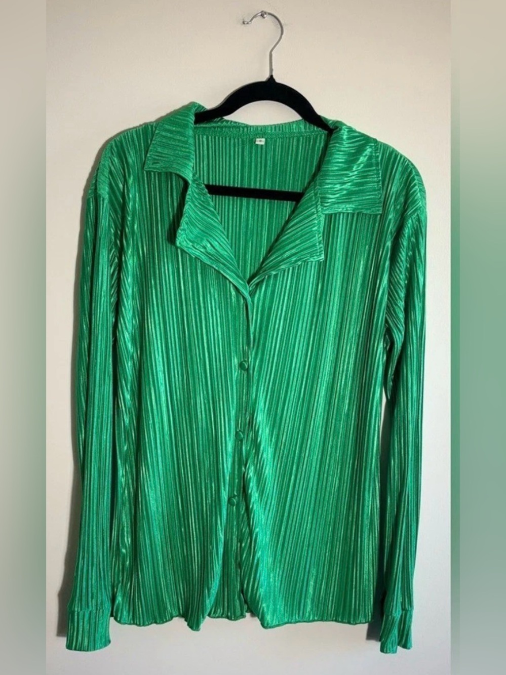 Green Pleated Plissé Button-Up Shirt Size Small